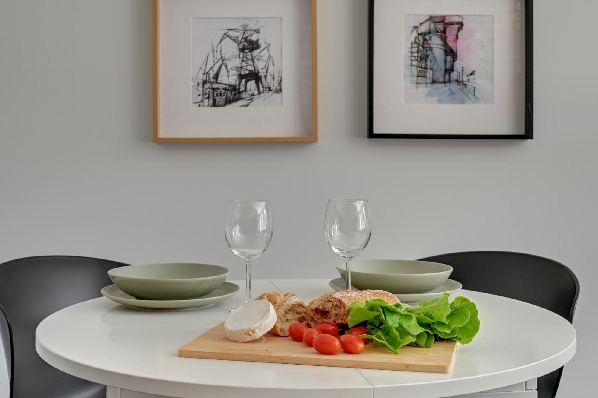 Scala 60H City Center Premium Apartments With Parking By Lion Apartments Гданьск Экстерьер фото