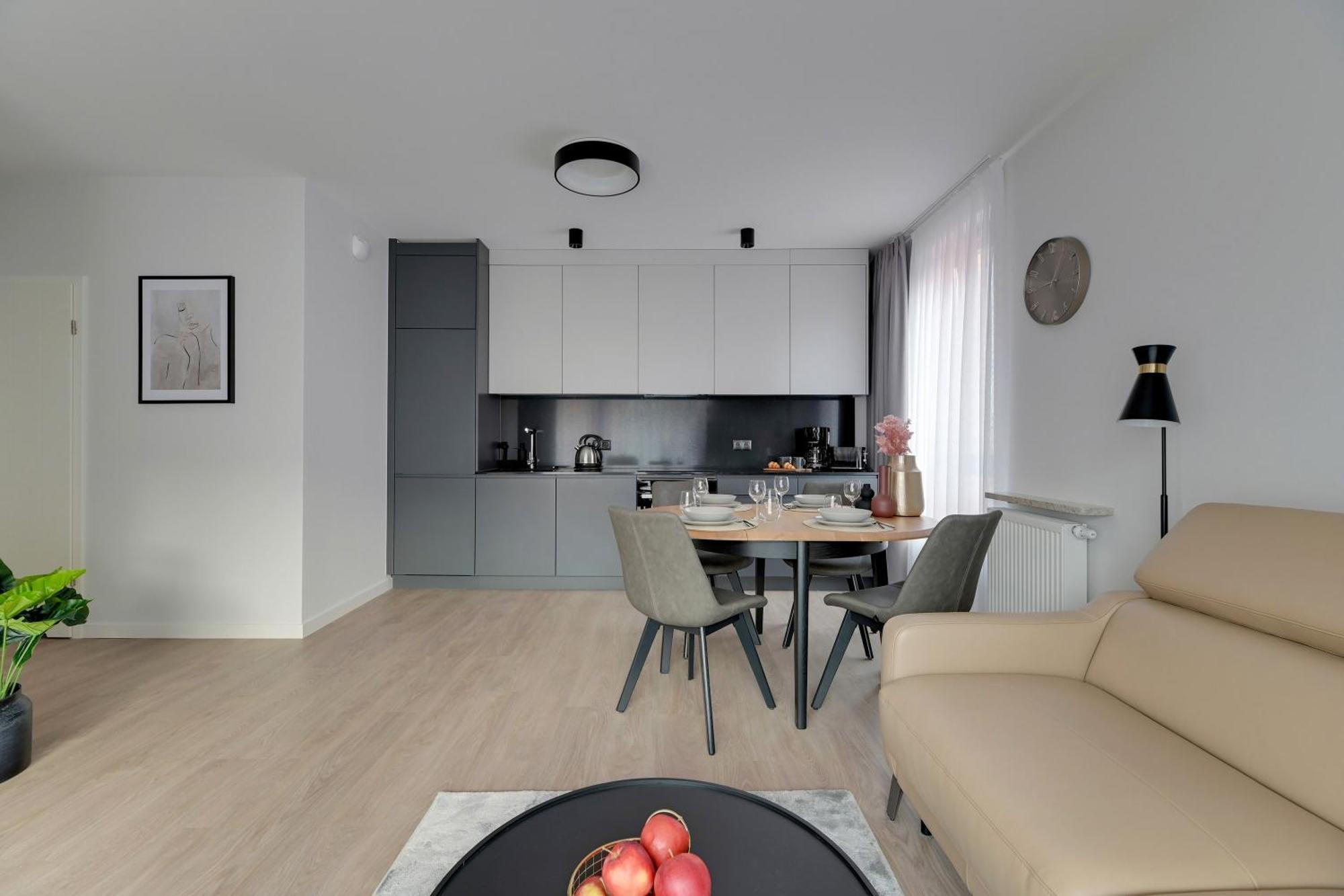 Scala 60H City Center Premium Apartments With Parking By Lion Apartments Гданьск Экстерьер фото